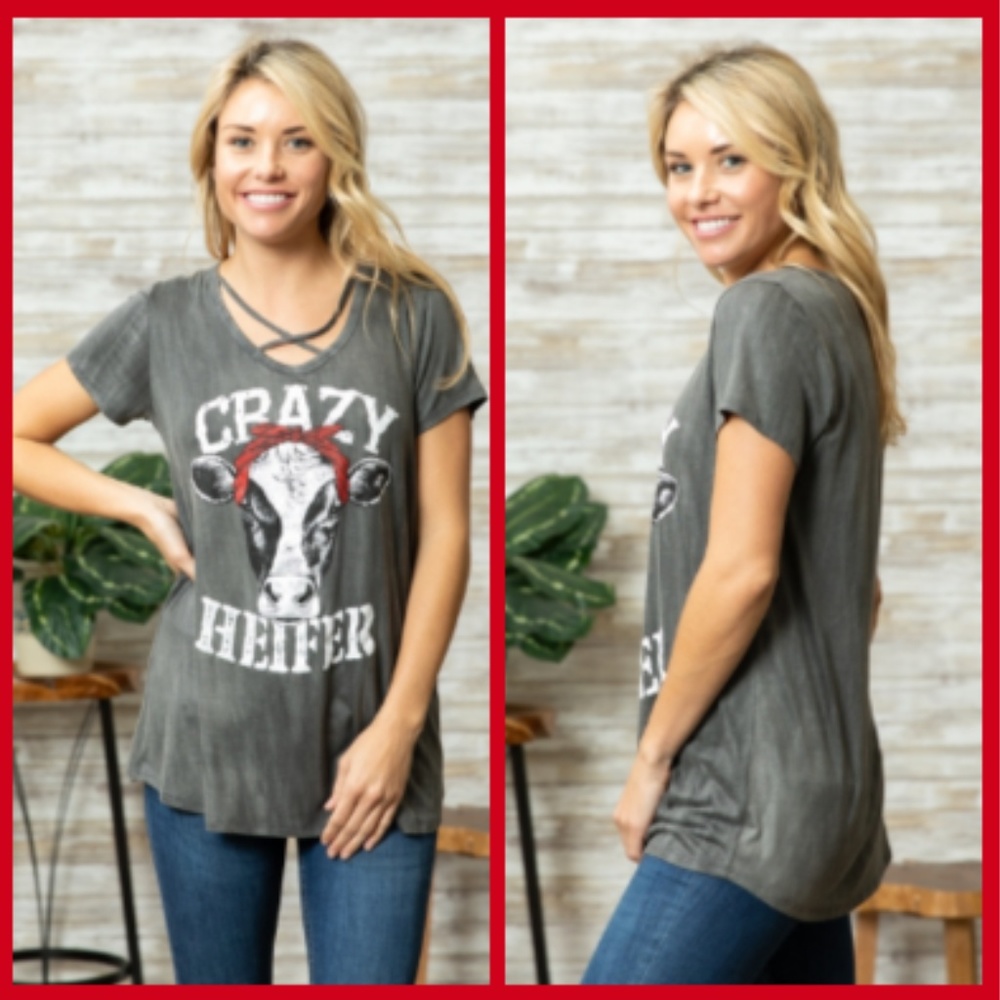 Crazy heifer criss cross neck tee PACK of 3